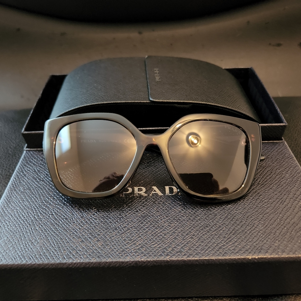 Prada Sunglasses SPR24X
